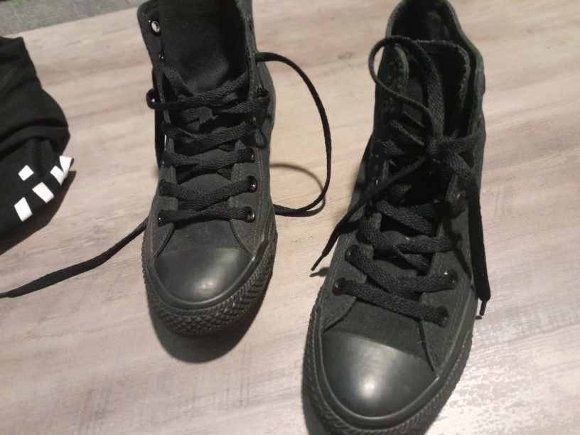HIGH TOP CONVERSE