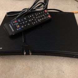 Samsung Blu-ray Player + Movies 