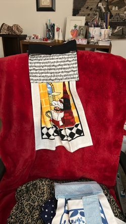 NEW. Hanging dish towel sets.