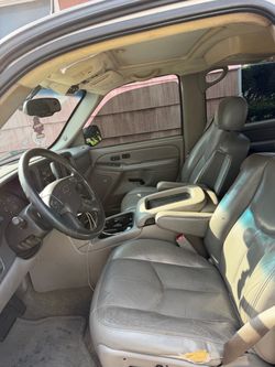 2004 Chevrolet Suburban