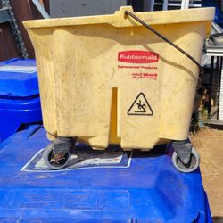 Commercial mop bucket North Park