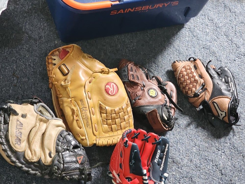 Baseball Gloves