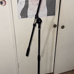 Groove Pak MS45 Microphone Boom Stand with 2 Microphones & Cords 