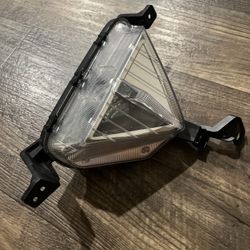 2019 2020 Hyundai Elantra Sedan Fog Lamp Signal Light Assembly Driver Left