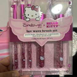Hello kitty brushes 