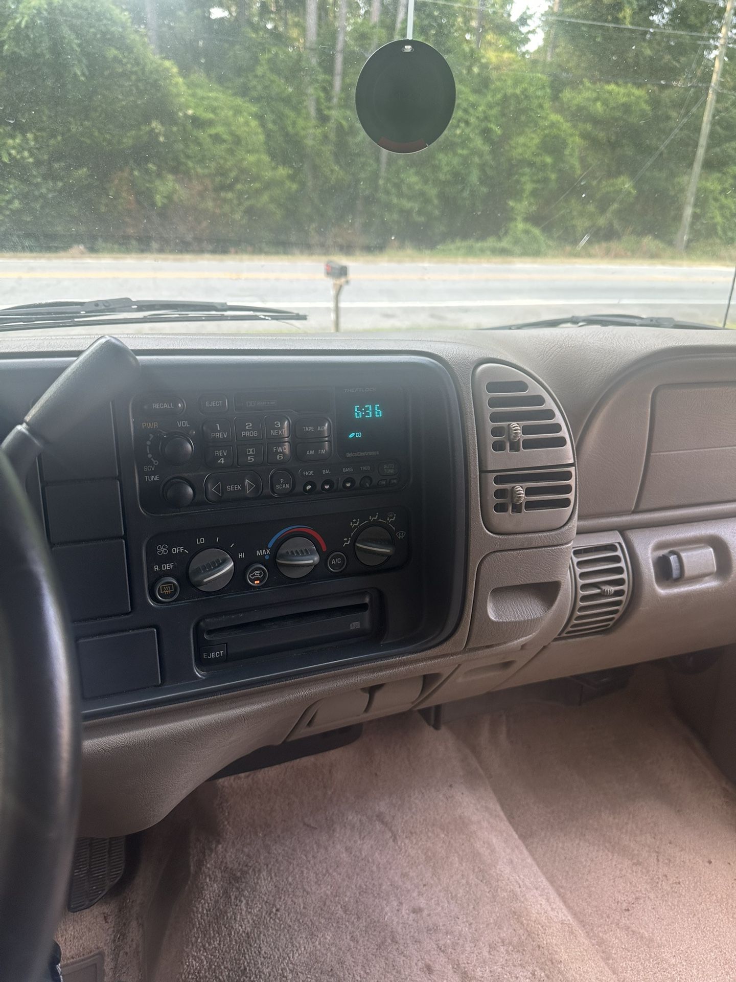 1999 Chevrolet Tahoe