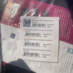 Universal Hinged Knee Brace CK210