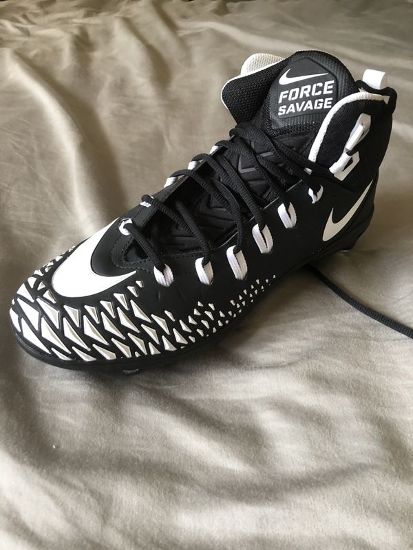 Nike football cleats for Sale in Los Angeles, CA - OfferUp