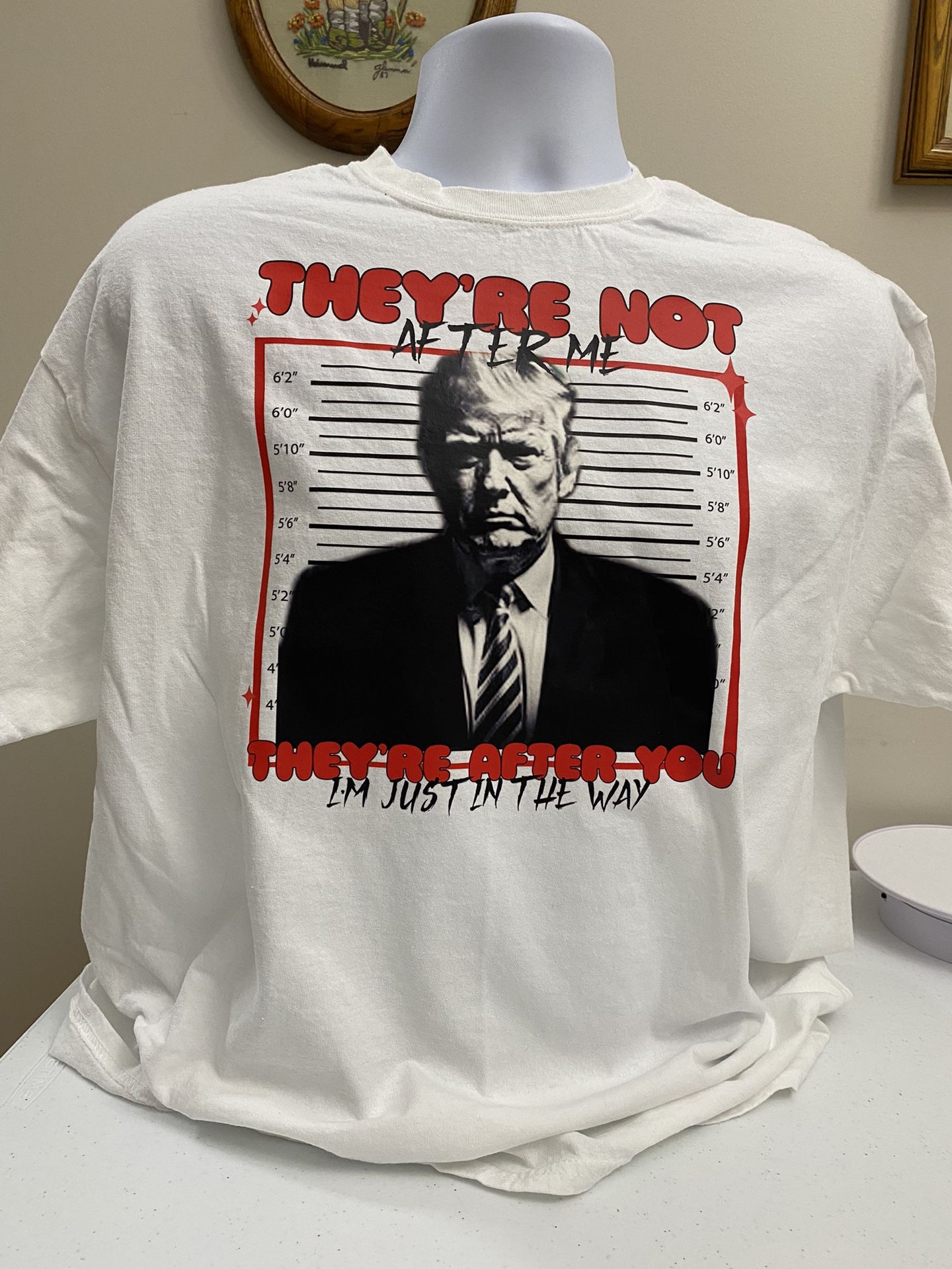 Trump T-shirt, NEW, Gildan 100% Cotton, Size XL, (item 330)
