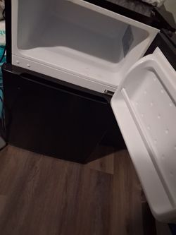 Small refrigerator