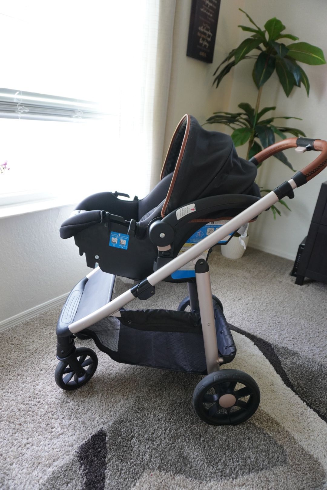 Monbebe 6-in-1 Modular Travel System Stroller And Car Seat 