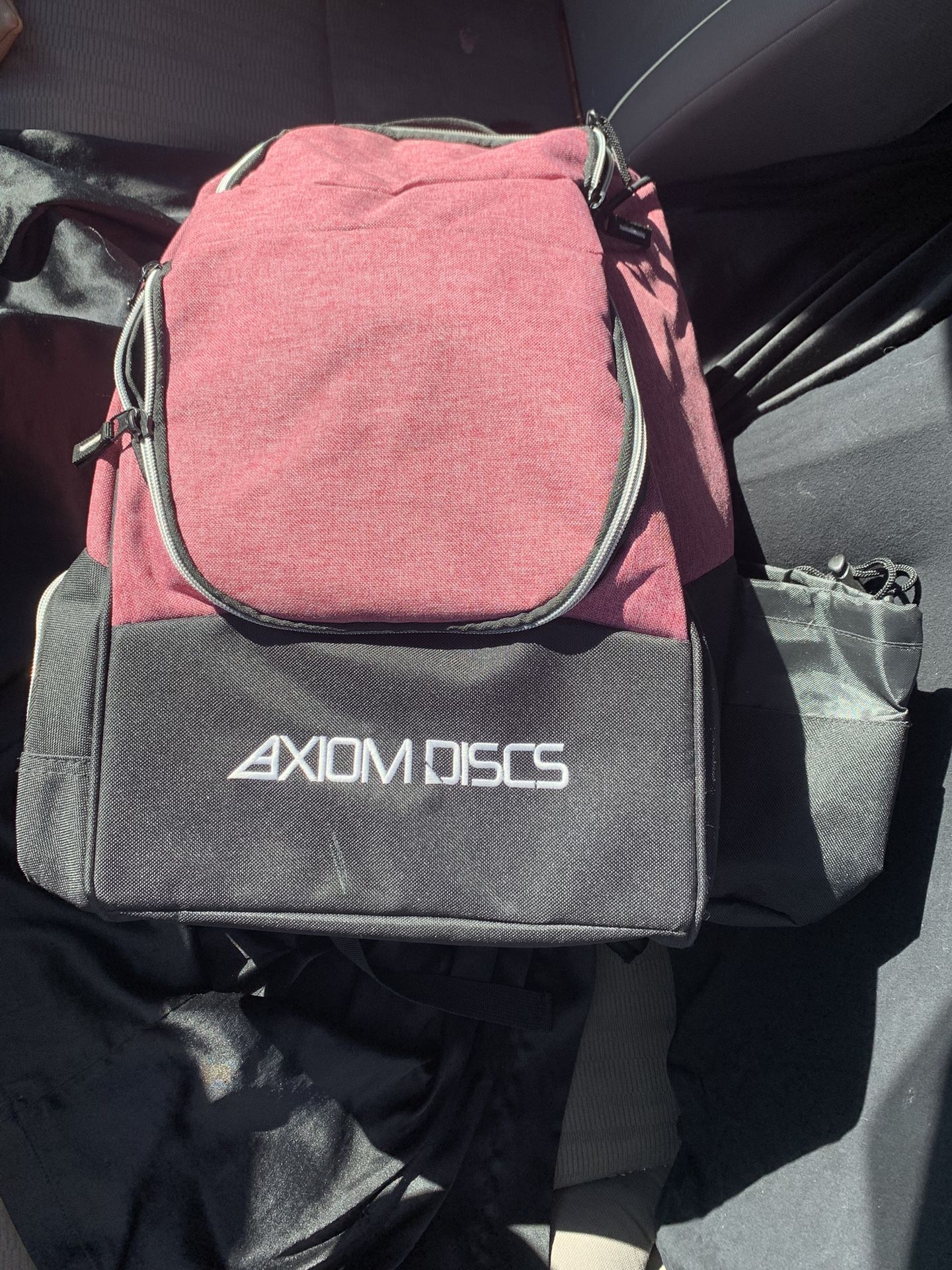 Axiom Discs Voyager Lite Disc Golf Backpack