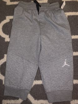 New Jordan’s Bermuda style shorts joggers size 12/13 years. With tags. Never worn
