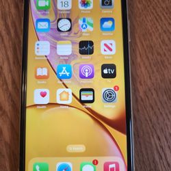 iPhone XR, 64GB, Carrier Unlocked, Excellent Condition 
