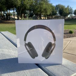 New AirPod Max (black)