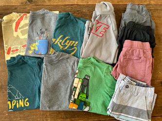 Boys Clothing Size 6 / 7