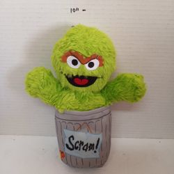 Sesame street 9" Oscar the grouch plush Kellytoy