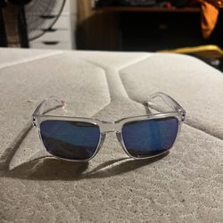 Oakley Holbrook sunglasses