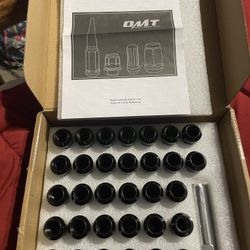 M14x1.5 Lug Nuts Black with Spline Compatible with Ford F250 F350/chevy 1500/2500
