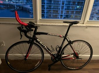 specialized Allez road bike 56 cm