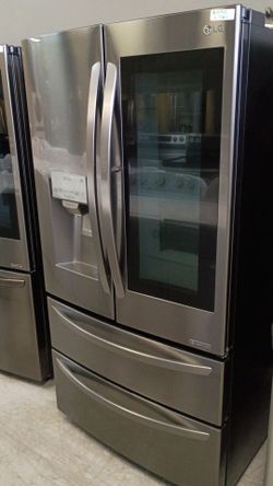 LG grey French 4-door refrigerator with warranty delivery available fee depends on address 🏠🚛🛣️