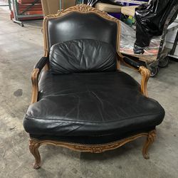 Vintage Accent Leather Chair 