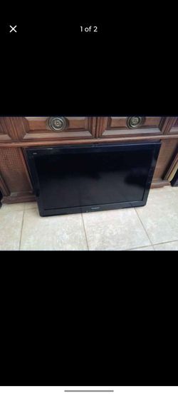 Panasonic 32" TV $15