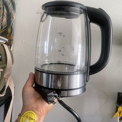 Like new Electric Kettle Pot 