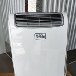 NEW BLACK+DECKER BPACT08WT 4,000 BTU SC (8,000 BTU ASHRAE) Portable Air Conditioner