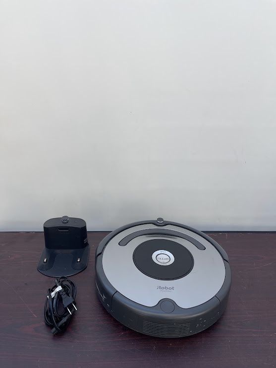 iRobot Vacuum Robots