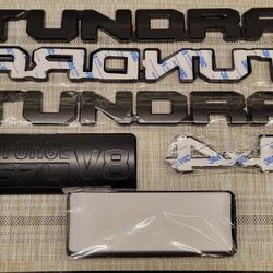 Toyota Tundra OVERLAY 6 Piece Set Badge Mate Black 3D