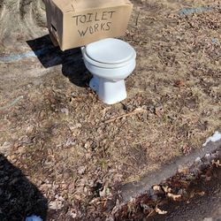 Free Working Toilet