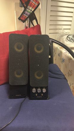Computer speakers