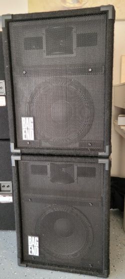 BAG END TA12 PA Speakers