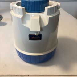 Vintage Aladdin Pump-A-Drink Jug No. 585