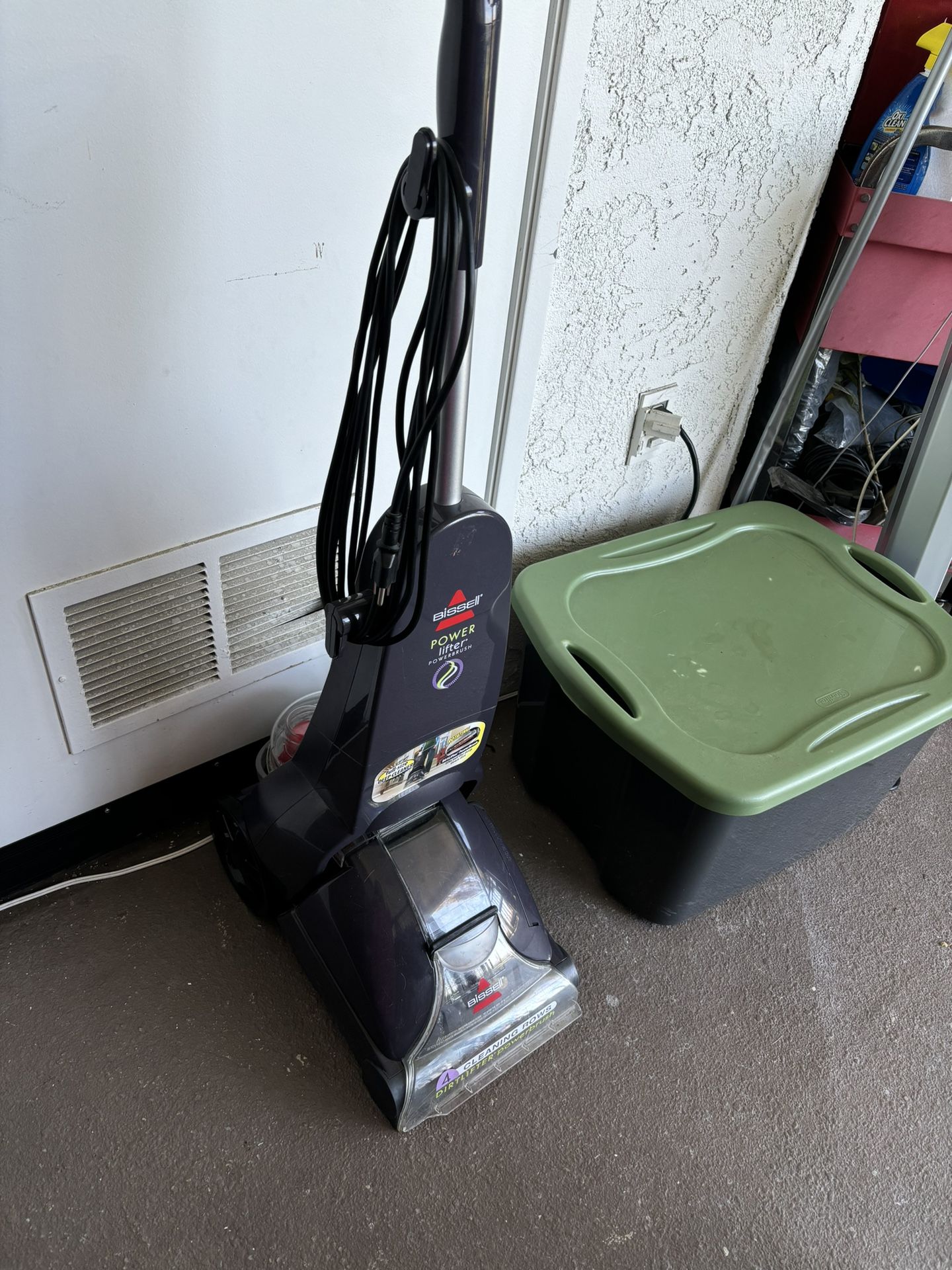 BISSELL PowerLifter PowerBrush Upright Carpet Cleaner and Shampooer