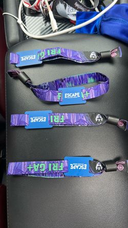 ONLY FOR TODAY FRIDAY GA+ wristbands