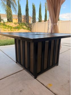 Fire Pit Table