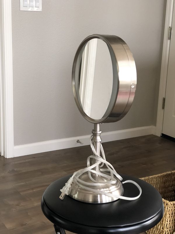 Light Up Makeup Vanity Mirror For In Lincoln Ca Offerup