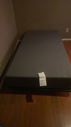 Used full frame bed with spring box’s