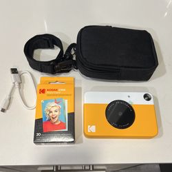 Kodak Printomatic Instant camera 