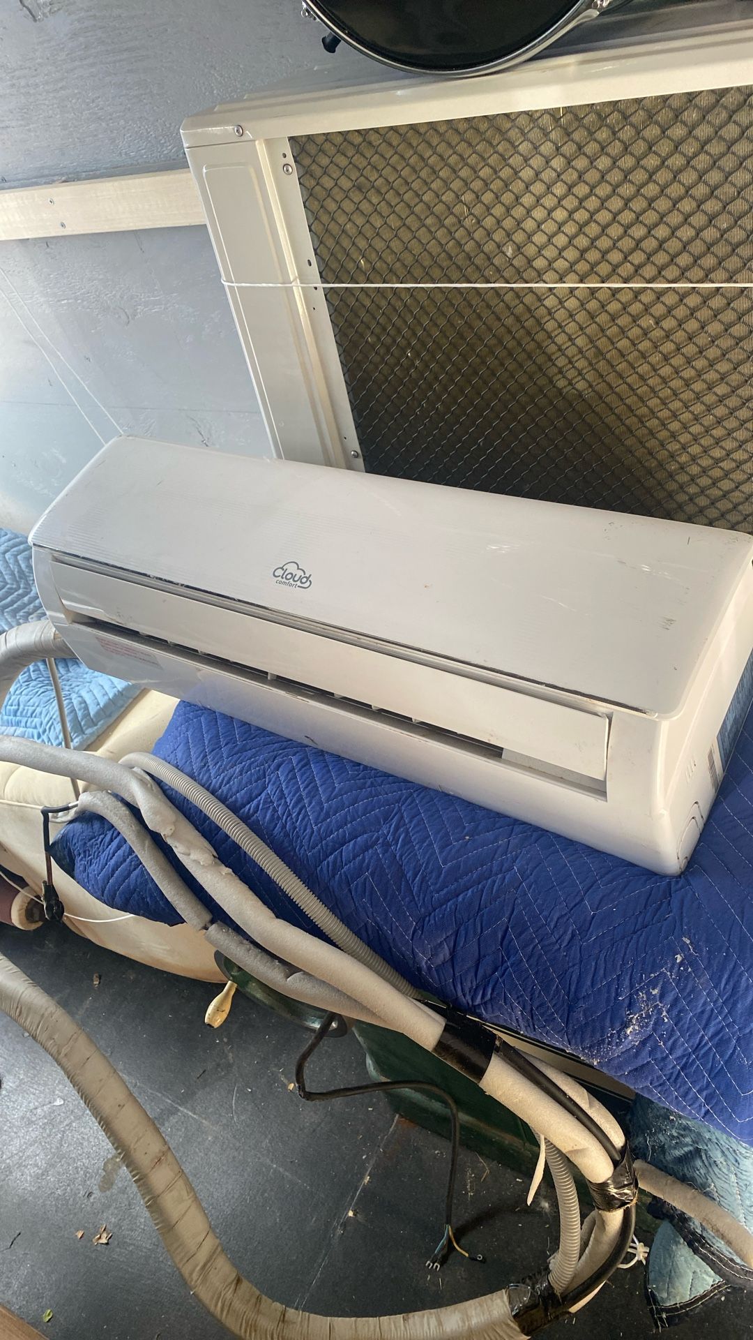 Mini  AC Split Unit 12000 BTU