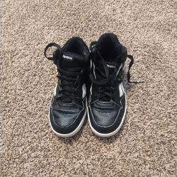 Reeebok Boy Size 3 Black