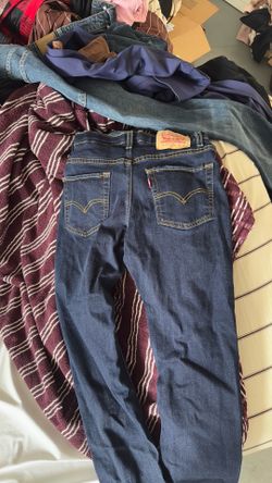 Levi’s boys size 12 reg