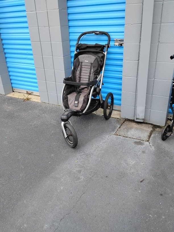 Chico EXTREMELY strong/sturdy Stroller