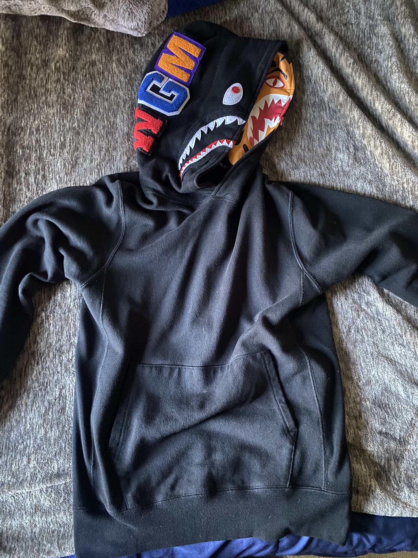 Bape pullover hoodie