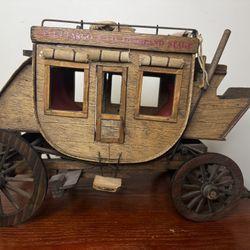 VTG Wells Fargo Overland Stegecoach