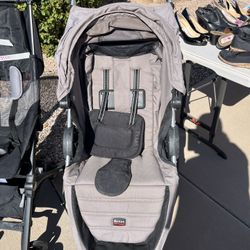Collapsible Jogging Stroller - Great Condition! 