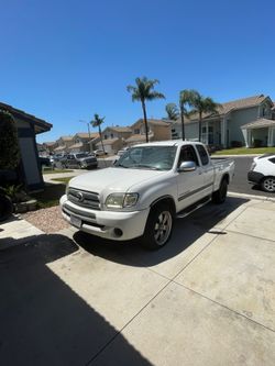 2003toyota tandra