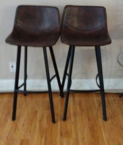 Bar Stools 
